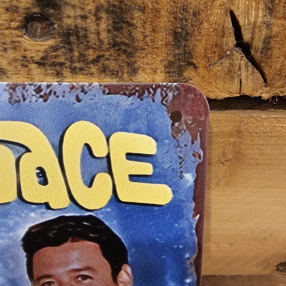 "Lost in Space" tin sign 7-3/4" x 11-3/4" - Picture 6 of 7